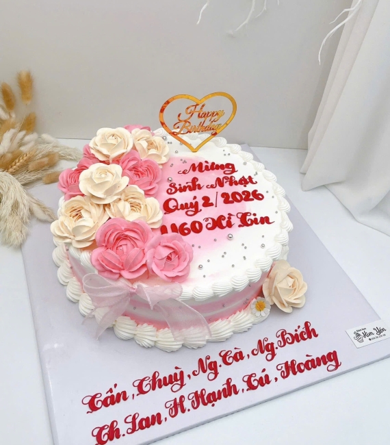Bánh kem sinh nhật tặng nữ 25 tuổi hot 