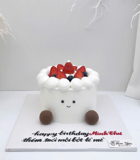 Bánh kem trái cây dễ thương tặng bạn nữ 
