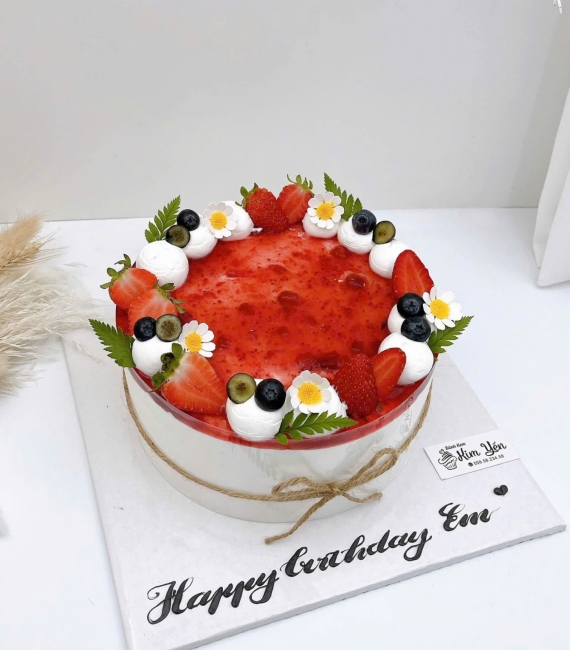 Bánh mousse trái cây tone xanh tặng em yêu 