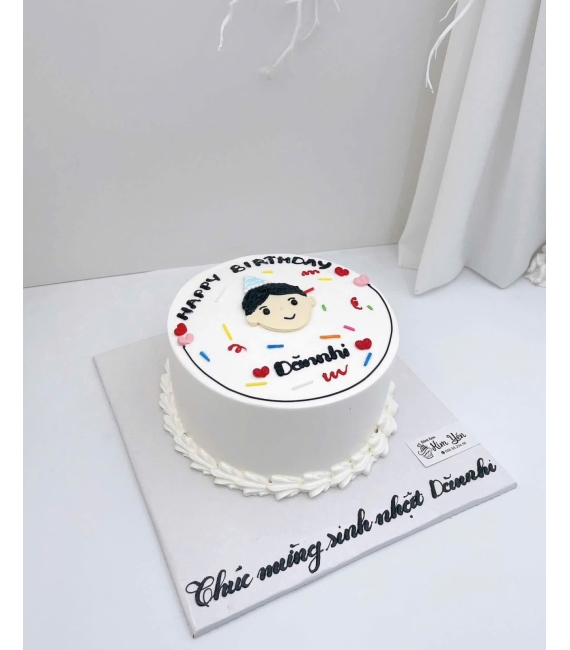 Bánh kem hàn quốc vẻ hình chibi đơn giản 