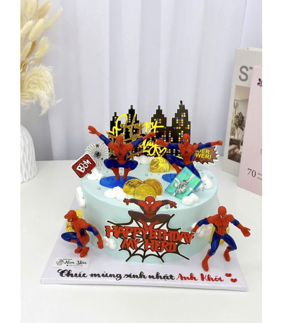 Bánh kem bé trai yêu thích người nhện hot hiện nay  
