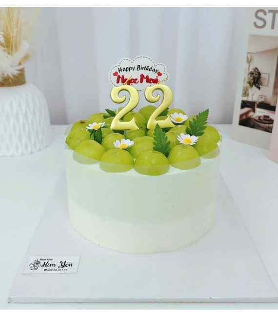Bánh trái cây mừng bạn lên 22 tuổi 
