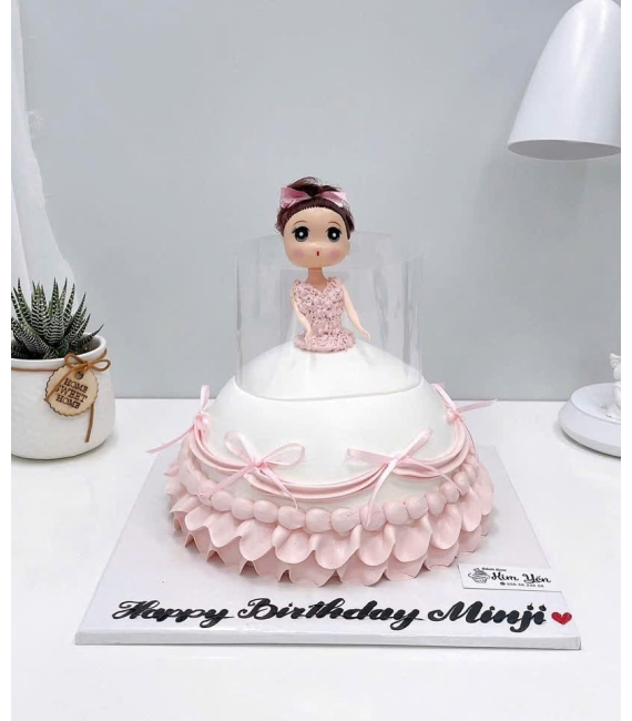 Bánh sinh nhật bé gái yêu thích công chúa hot trend