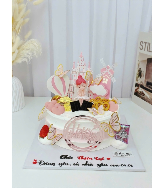Bánh sinh nhật bé gái hot lên 11 tuổi 