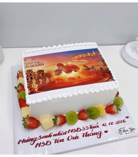 Bánh trái cây hình vuông hot hiện nay 