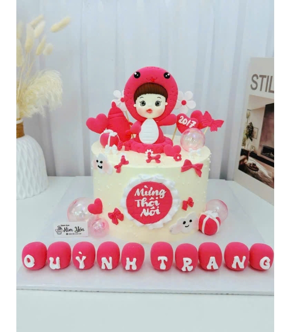 Bánh kem thôi nôi tone hồng đỏ mẫu đẹp cho bé gái hot 