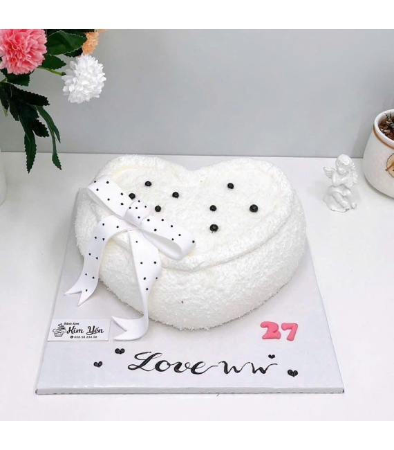 Bánh kem đẹp cho nữ mừng 27 tuổi sinh nhật 