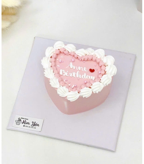 Bánh kem dành cho nữ trái tim tone hồng 