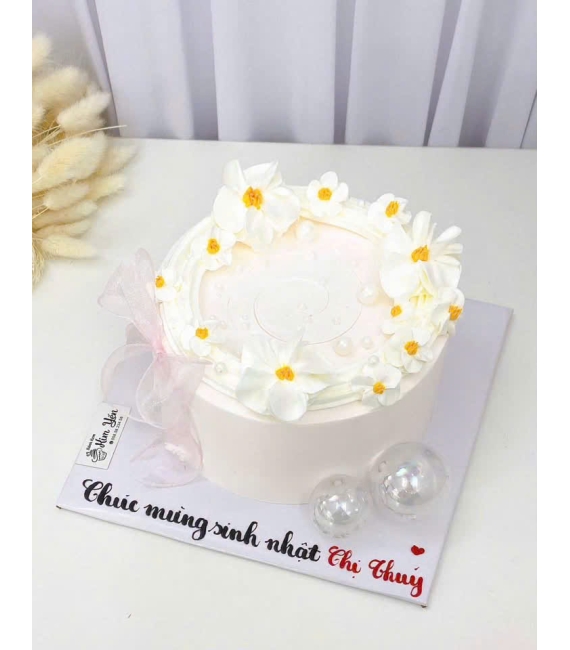 Bánh kem dành cho nữ mẫu đẹp 20/10 