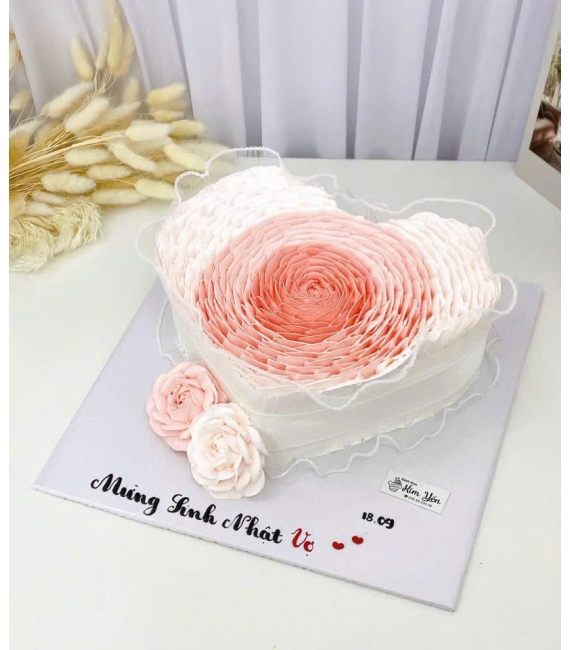Bánh kem dành cho vợ mẫu đẹp 20/10 