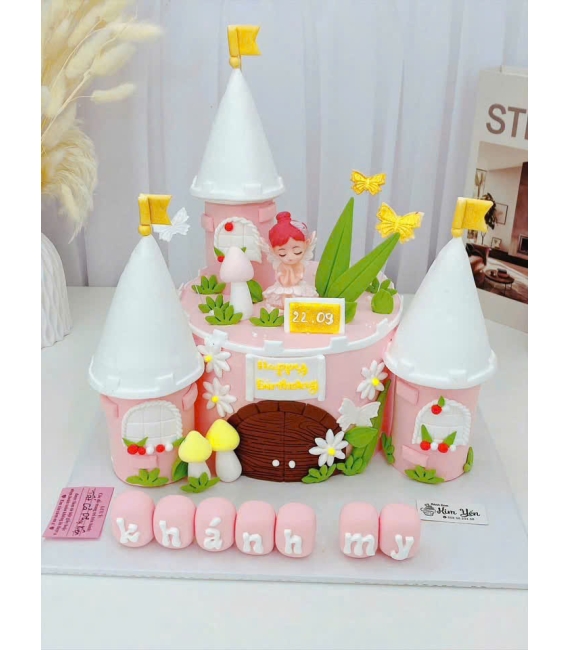 Bánh sinh nhật tạo hình lâu đài cao cấp đẹp 
