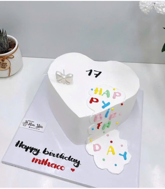 Bánh kem hàn quốc tạo hình trái tim 17 tuổi hot 