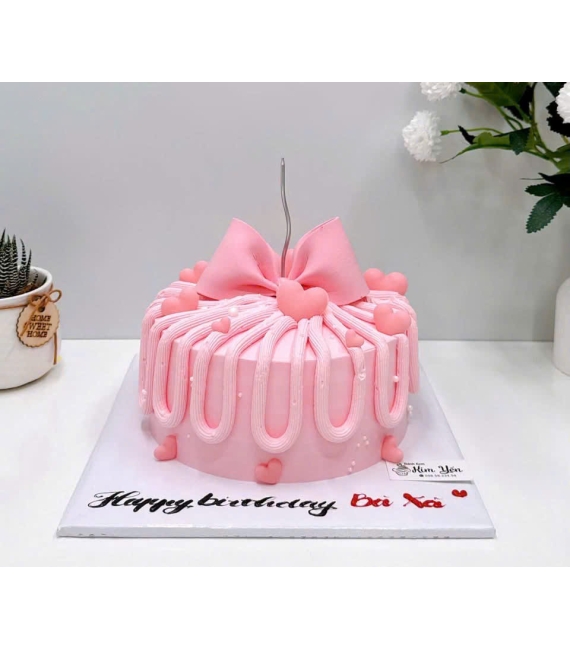 Bánh kem dành cho nữ tone hồng siêu hot 