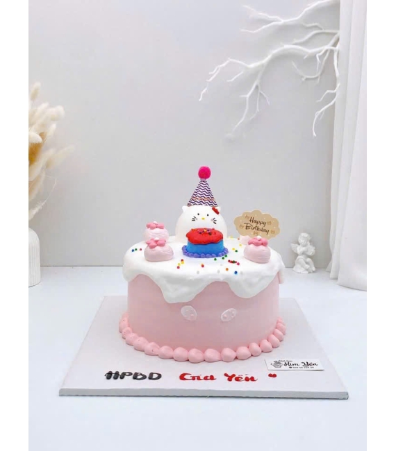 Bánh kem hàn quốc tone hồng hot hiện nay 