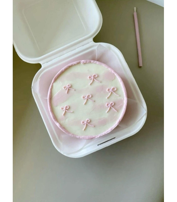 Bánh bento tone hồng pastel
