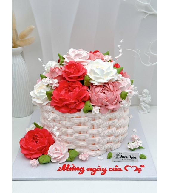 Bánh kem hoa hồng làm theo yêu cầu 