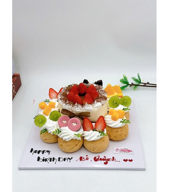 Set bánh su kem Singapore kèm bánh kem tặng người thân