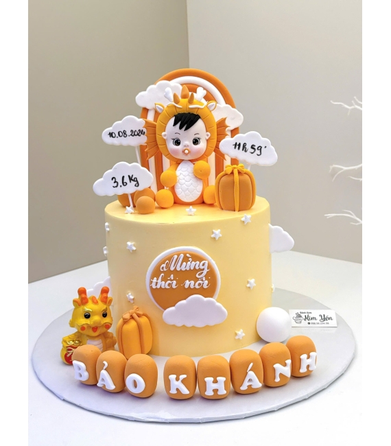 Bánh Kem Thôi Nôi Mừng sinh nhật bé trai tone cam