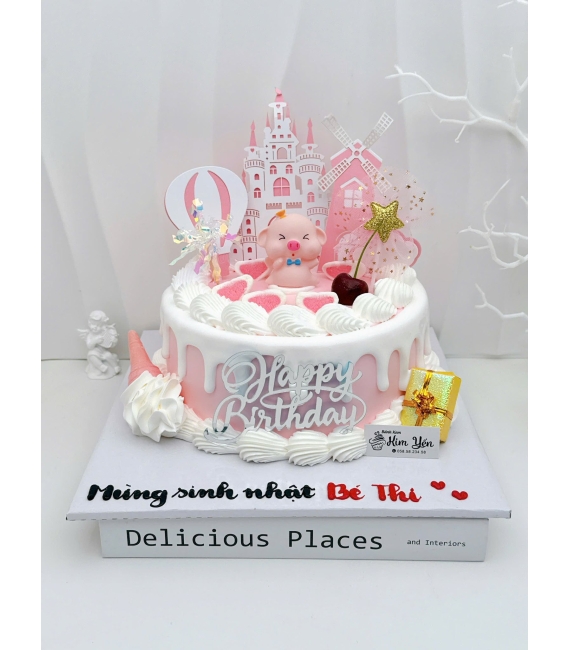 Bánh kem dành cho bé gái lâu dài xinh xắn