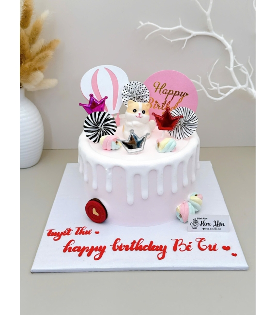 Bánh kem dành cho bé gái lên 10 tuổi tone hồng