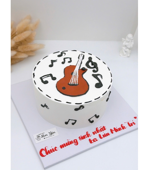 Mẫu bánh kem tặng nam yêu âm nhạc
