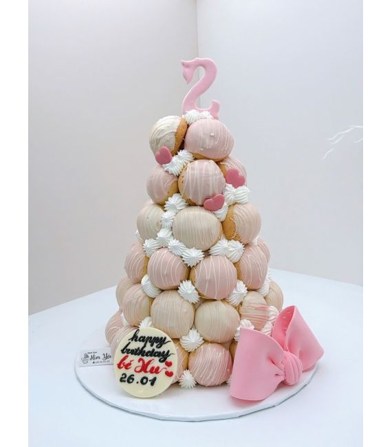 Tháp bánh donout tone hồng dành cho bé gái hot tại Cao Lãnh