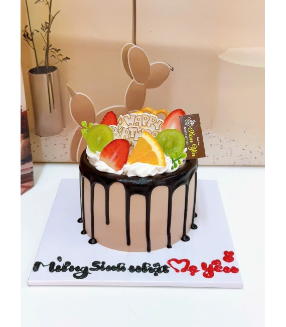 Top Mẫu Bánh Kem Trái Cây Được Yêu Thích Nhất Ở Kim Yến Bakery