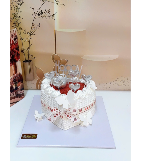 Bánh Kem “Cô Gái Ngọt Ngào” – Vừa Nhìn Đã Thấy Thương