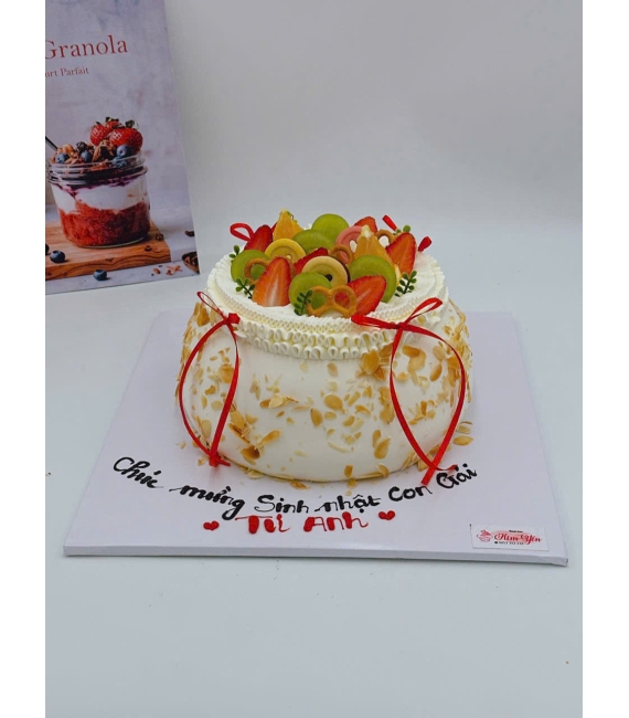 Bánh Kem bắp hạnh nhân túi tiền phủ đầy trái cây