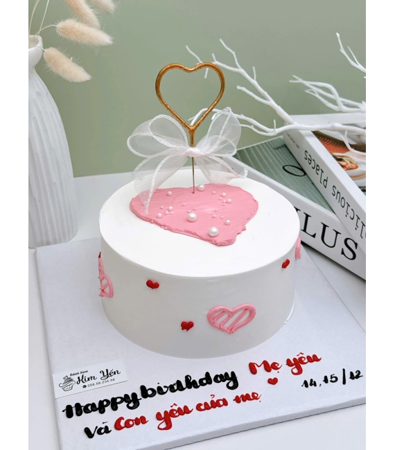 Bánh kem hình dễ thương tặng mẹ