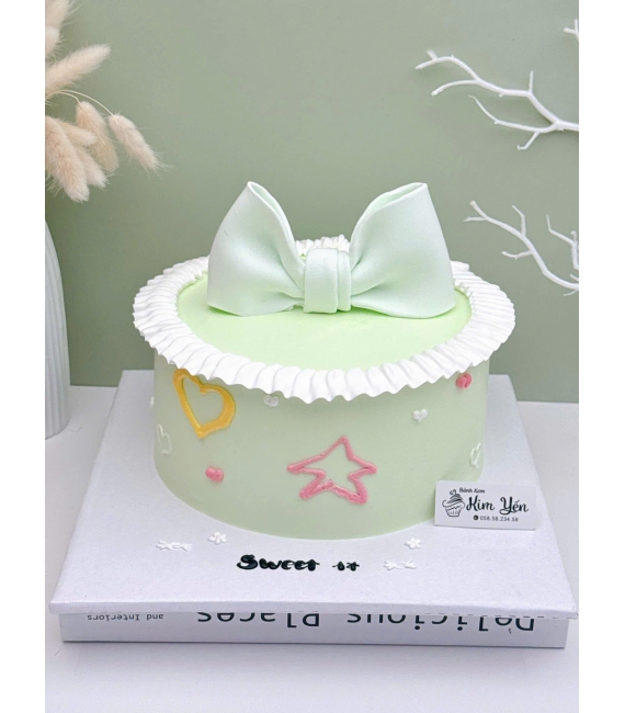 Bánh kem chanel màu xanh dễ thương