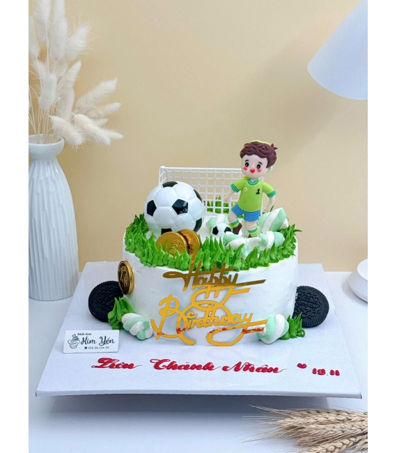 Bánh kem cậu bé mê bóng đá