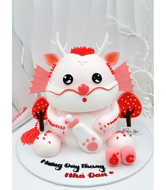 Bánh fondant thôi nôi chủ đề màu đỏ 