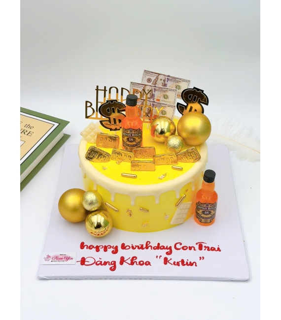 Bánh kem chúc mừng sinh nhật cho nam