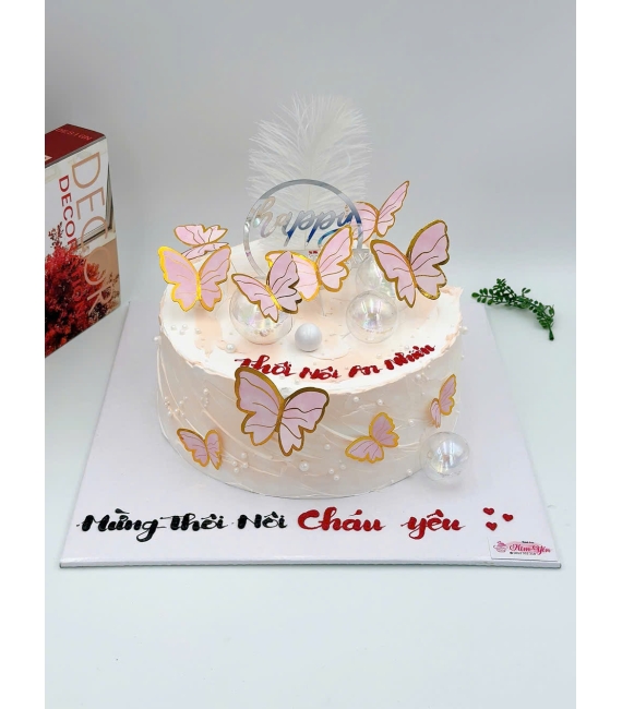 Bánh kem chúc mừng dành cho bé gái 8 tuổi