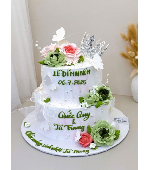 Bánh kem cưới sang trọng mừng lễ thành hôn