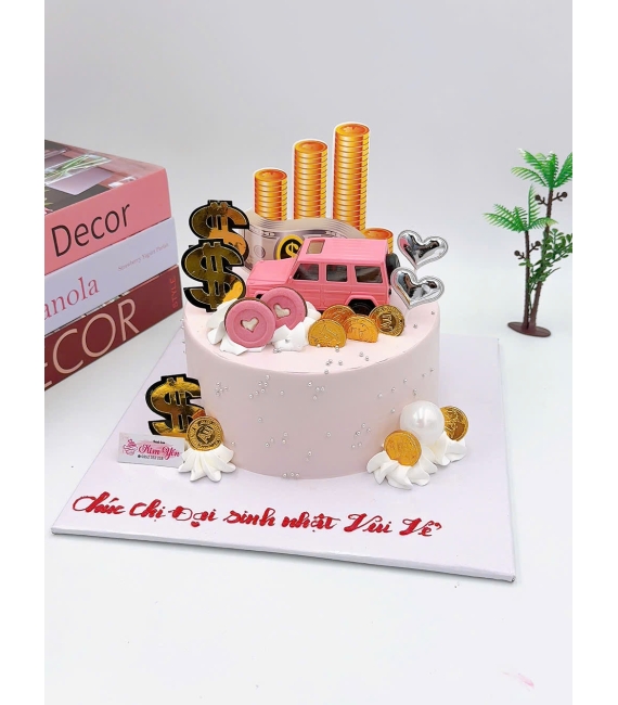  Bánh sinh nhật màu hồng sang trọng mê xe