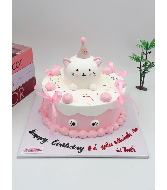 Mẫu bánh kem hàn quốc tone hồng chú gấu