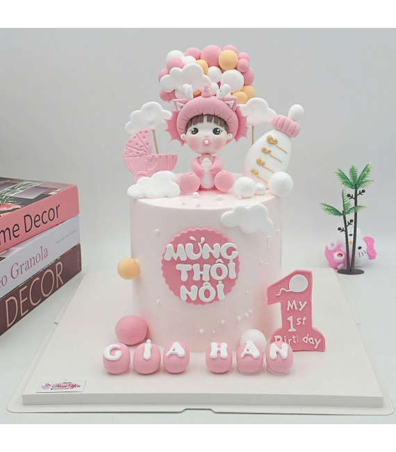 Bánh mừng thôi nôi đầy tháng cho tone hồng 