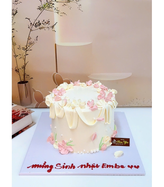 Bánh Kem hoa nhí nhỏ hot 2025