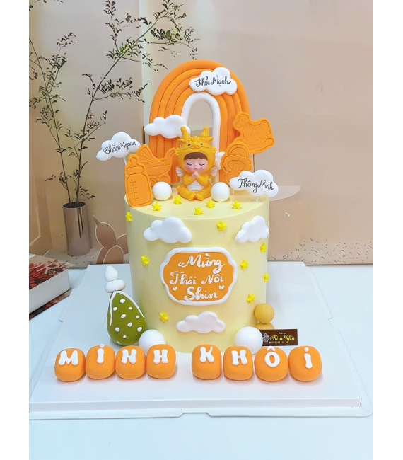 Bánh Kem mừng bé 1 tuổi cho bé trai tone cam