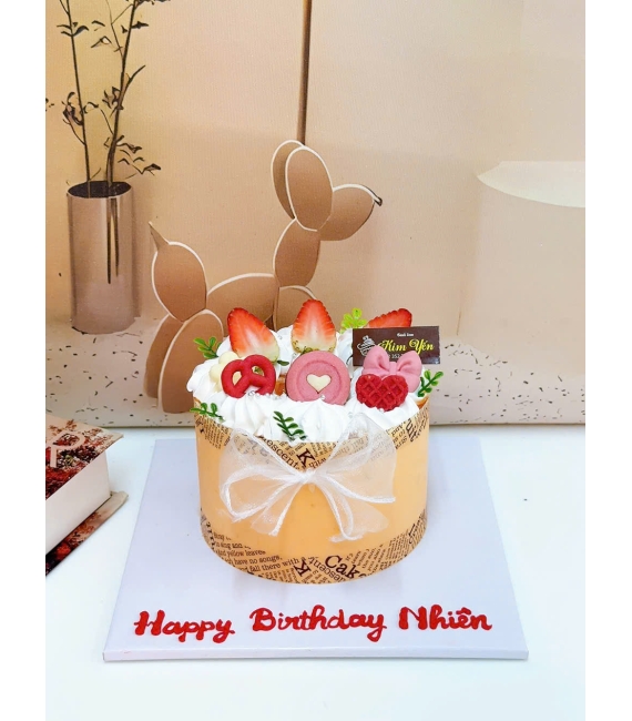 Mẫu bánh tặng sinh nhật đơn giản-cửa hàng bán kem uy tín tại cao lãnh