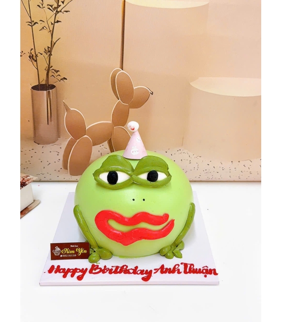 Mẫu bánh tặng sinh nhật tạo hình chú ếch xanh tặng nam
