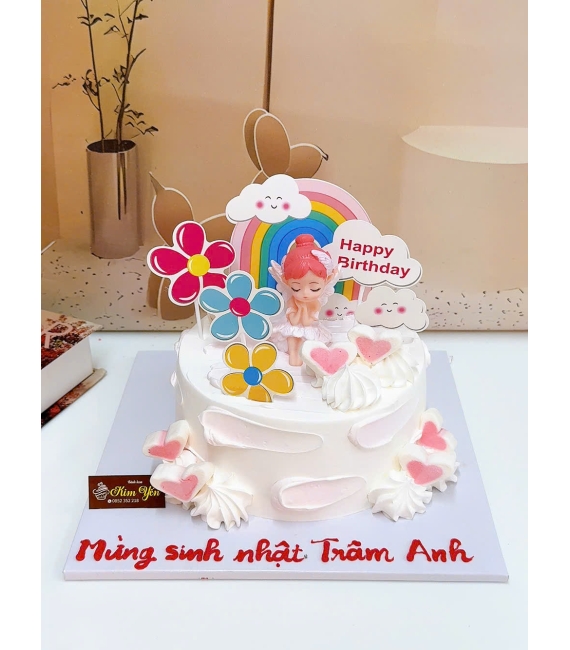 Mẫu bánh tặng sinh nhật bé gái lên 4 tuổi 