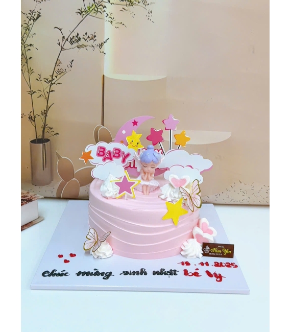 Bánh kem tone hồng công chúa dành cho bé gái