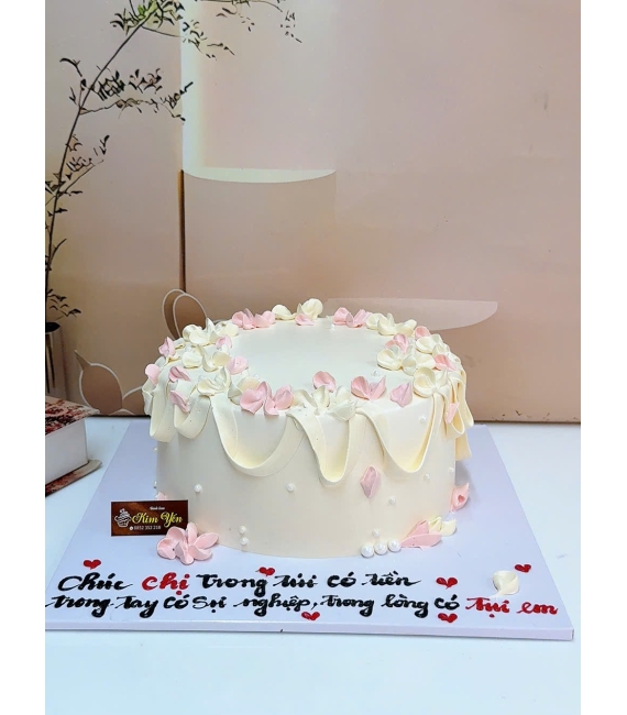 Bánh kem chúc mừng sinh nhật chị gái-bánh kem kim yến