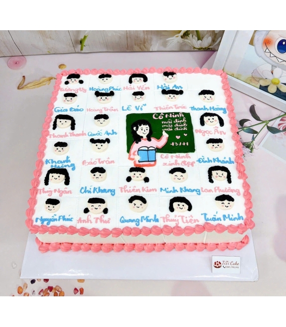 Mẫu bánh kem hình vuông vẻ hình chibi lớp học