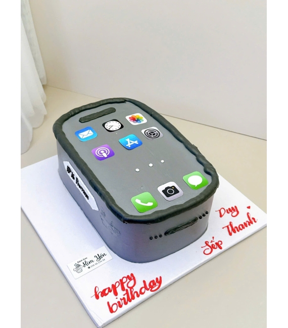 Mẫu bánh kem làm theo yêu cầu tặng sếp