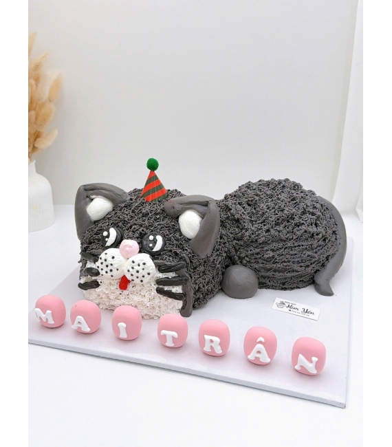 Bánh kem đầy tháng tuổi mèo dành cho bé gái