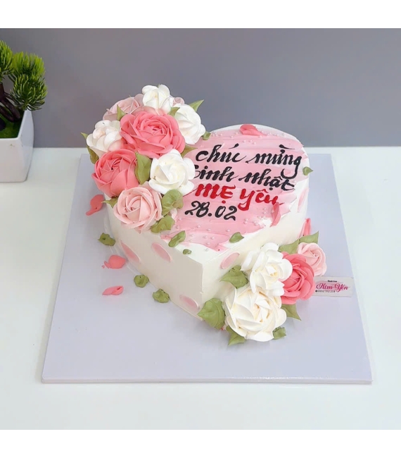 Mẫu Bánh kem tặng mẹ yêu ngày 8/3